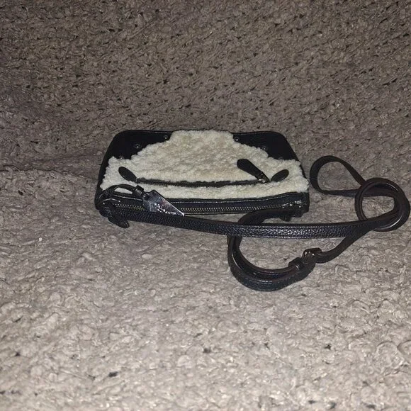 COACH-Rhyder-Shearling Black Leather-36490-Crossbody-Bag Charm-Near Mint - Picture 5 of 8